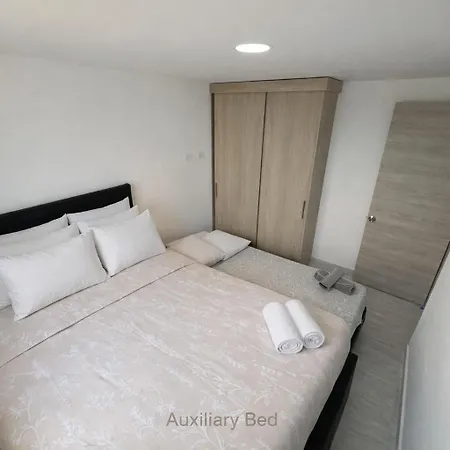 Sea Whisper, Seaview & Ac Bedrooms Apartamento