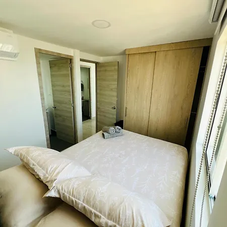 Sea Whisper, Seaview & Ac Bedrooms Apartamento Cartagena
