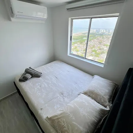 Apartamento Sea Whisper, Seaview & Ac Bedrooms