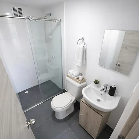 Apartamento Sea Whisper, Seaview & Ac Bedrooms *